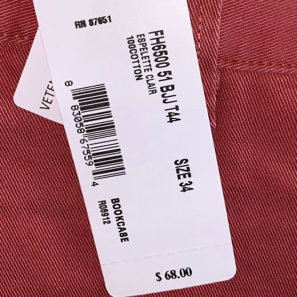 Lacoste Shorts - Picture 3 of 6